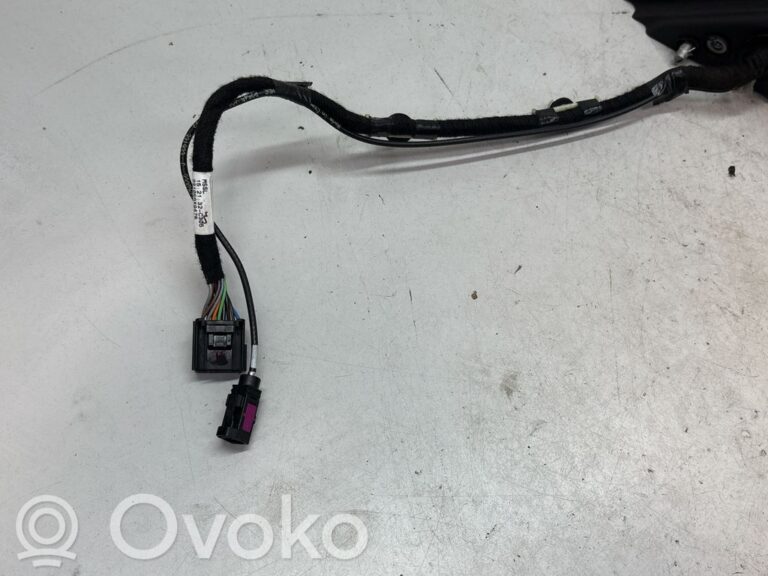 cd6ceac8fa31aa6694982e9f6cca4bde-aac9778664ef832c7ae80d90033730ce_front_door_electric_wing_mirror
