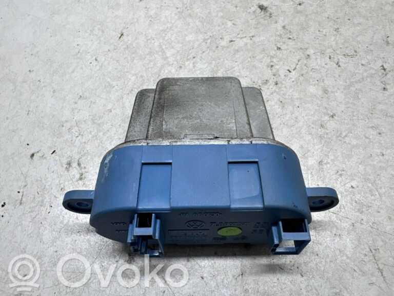 cd7bd7a45775f1a35fb06ba3305f845c-9e9e163a5a4e376f7e5590ad1982175d_heater_blower_motor_fan_resistor