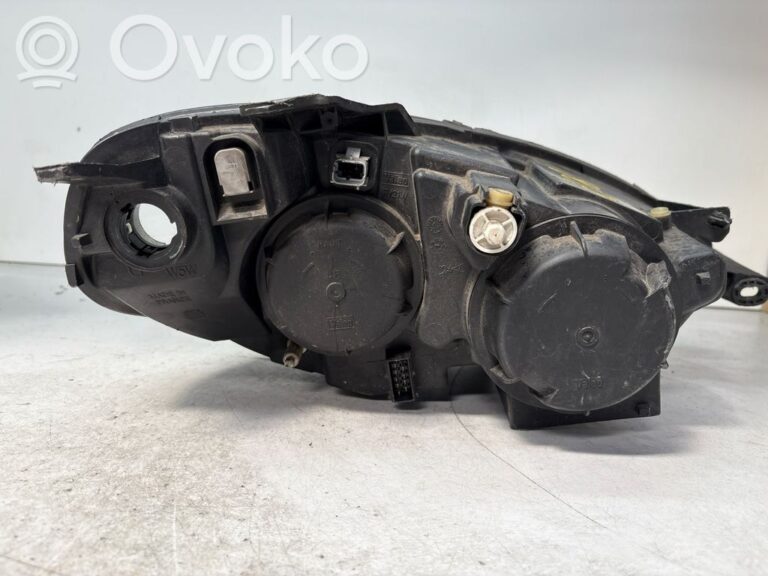 ce6c391cbdf450269e43593a538f03df-9b59a863049dff41358234b95daef89a_headlight_headlamp