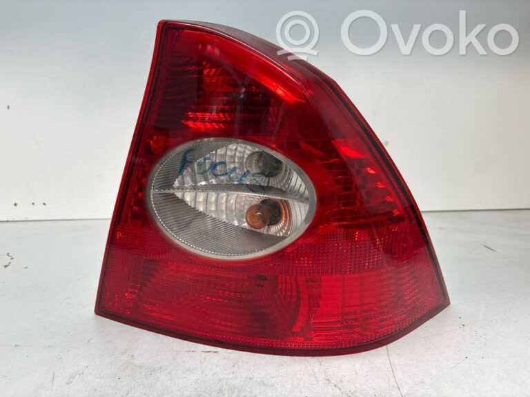 cec3f65793bdcf682b3f55a174891506-16910002caad194013212f2fe16c8ac7_rear_tail_lights
