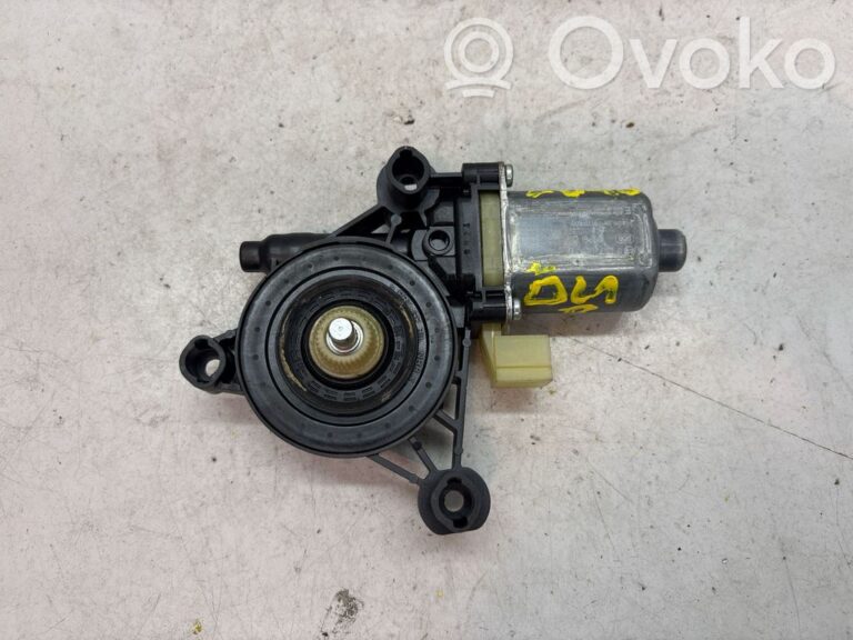 d14f46dddd83759e9347583579cef192-12eb0f92a2dcff88c6ea4ddc91d6aaf7_front_door_window_regulator_motor