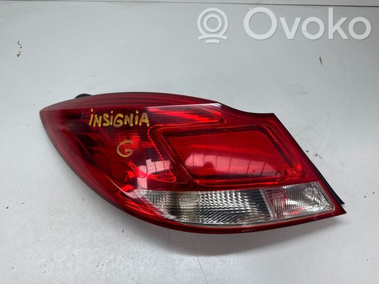 d1852b5b5be1e33d135e5ac7eb38d483-9fa0d06a60060976187075959cc8c96b_rear_tail_lights