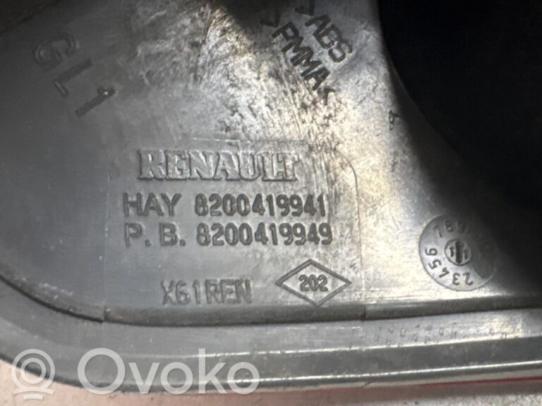 d187d20eccee9e8a2ceac33f4b65b437-b018e8c8f542f145d40e0dd258597d0c_rear_tail_lights