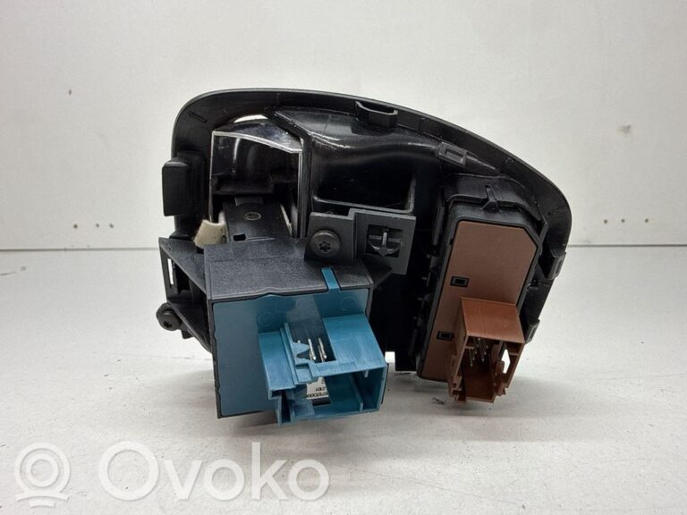 d2699ec31e9a90bea06c92f20eef9bf5-036d5d0d3f48c6e115478da4cef382dd_center_console_decorative_trim