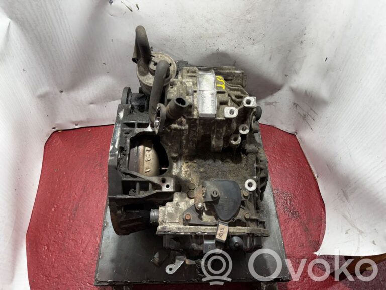 d4439ab7f23bbc3cedc6dacb82bfa930-550bde782f458d9662b90ab74948fca0_automatic_gearbox