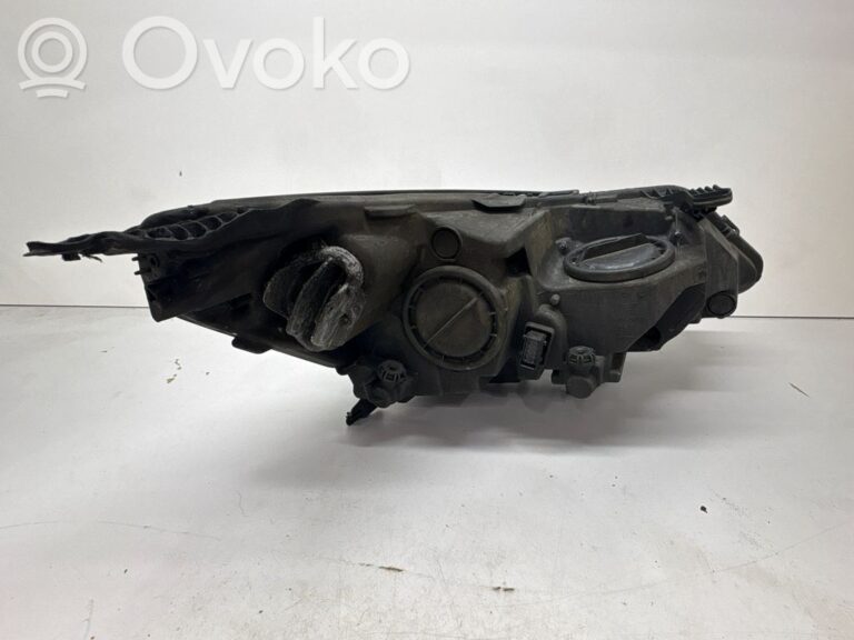 d4ed2e5ed7c695c0723faa9052ba31fd-a9ce02ac6f2ed4f4aea0011312cba145_headlight_headlamp