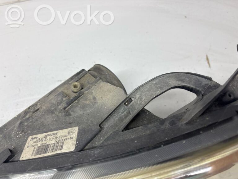 d5f2c2ef9e70f644893e56eac63ee373-fc18c7583e4379472f89f558a7c3f34d_headlight_headlamp