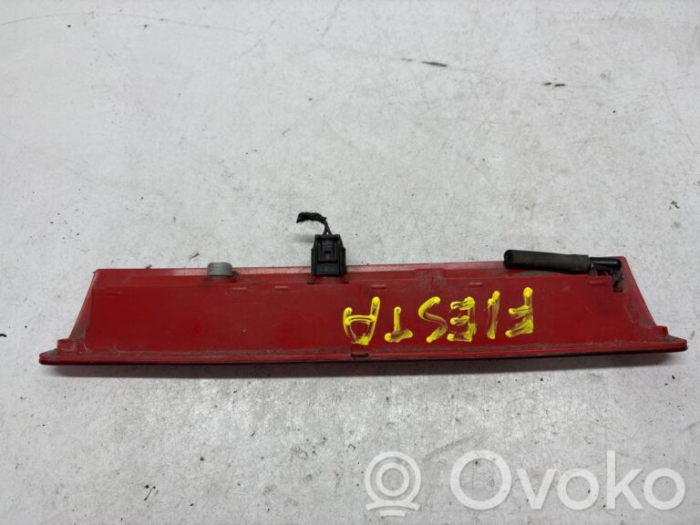 d61c700c72834ad64efd968d37bf7b9e-a3314de1a738a856afde0063c4bc576a_third_center_stoplight