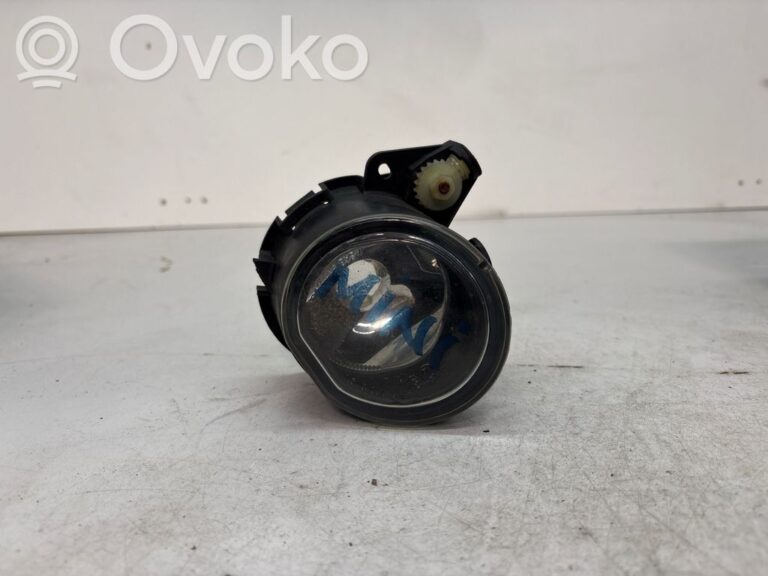 d87147a4f7819cd297ac9a9c92edca5c-e18a4092917f1fa8382e2b76a141d812_front_fog_light