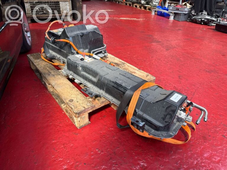 d8d25a9a0ef89819cc4d37c3a8f5f546-264996a566c8d94e71d2acbaf3457ace_hybrid___electric_car_battery
