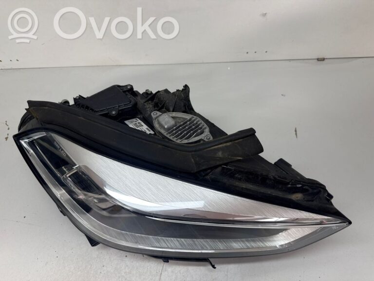 d931b454575d29bb9c6d968f55a07657-94b202cafdd9b2e9ad15f74403fbe0b2_headlight_headlamp