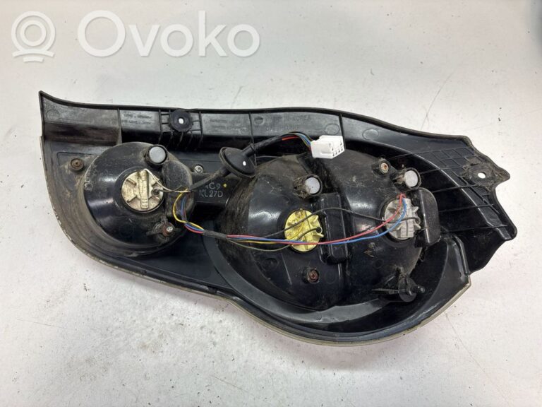 d93b95f1b94a978e188fbd138667b6d3-f6e359a859f6cfb463d5c9ccb91ba82b_rear_tail_lights