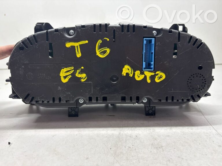 d9433058916eda2f584eb7f21f21e60b-589ec638c84d2169ff40b8674f132d09_speedometer__instrument_cluster_