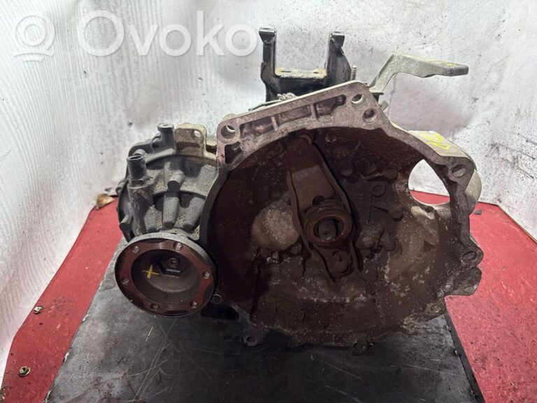 d9c0412f70f728e772a3b2a27153a847-e77b1896dc3f79ba2c1206159c51b0ad_manual_5_speed_gearbox