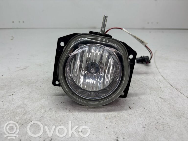 da1d1650dc9fe492ec897c73b523f989-575917cf86fa55415f96ee599ad52b36_rear_tail_lights