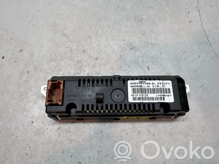 dba3fe5f3d3444298a4fcb2dbd0d9883-87460cd88afe76e54391814a780d6bea_screen_display_small_screen
