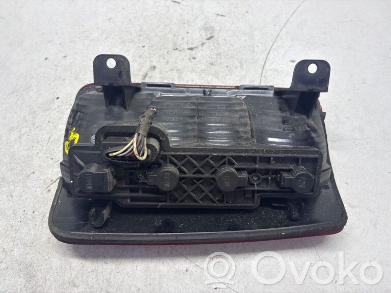 df1837a58d28d54c80ce63dc9a436874-616b04a7196a274fa5ce257a350c1b86_rear_tail_lights