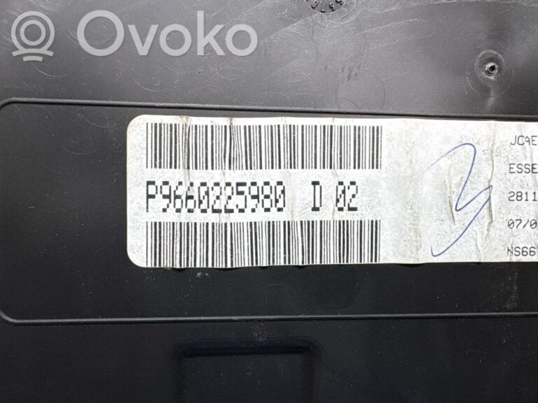 df658f7ca2c50f1969852ed26a9d496a-353222ef567ef134be31dddaaf715a5c_speedometer__instrument_cluster_