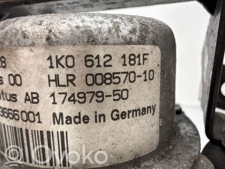 dfa0a430f7e112d5f854a42e87a6e9e4-3d24cc942d41626f4e4fa8f16b3263a4_vacuum_pump