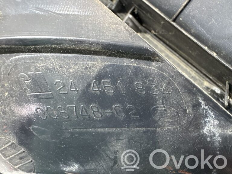 e123a4656fa4996f8265614ff746cd76-f166d2bec51853487a3e87033f1e4f51_rear_tail_lights