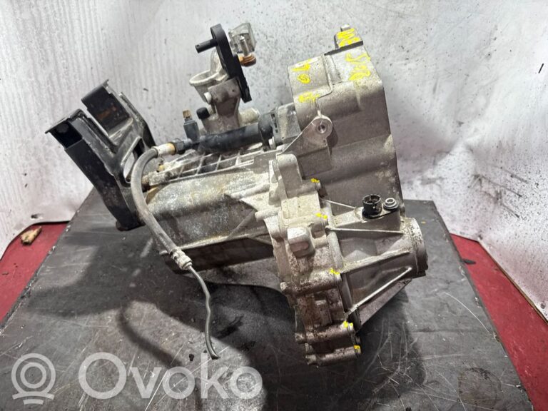 e15360d760df730ce91ebf7847e96f7a-369ae2eae3559fa6203a38ca3cd5c3bb_manual_5_speed_gearbox
