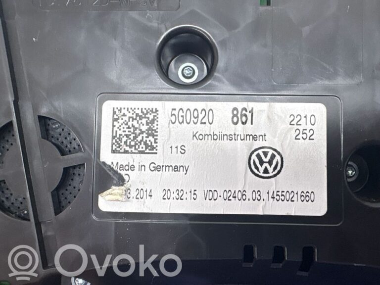 e49c3bb07a88c233f70979bd63cfd31d-d1fe78b095c2e46616f8e099b7906005_speedometer__instrument_cluster_