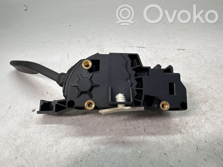 e4d937d8afdb196c2474f6ede3c9095b-c5805db367c0d5f3c2a90aaca1b411fc_gear_shifter_selector