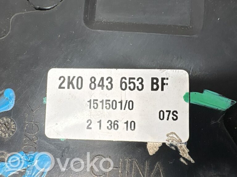e51bc518d7748a673fcfadf2b32bf076-7825ed570ca53ab2724b5fec12d18d79_sliding_door_lock