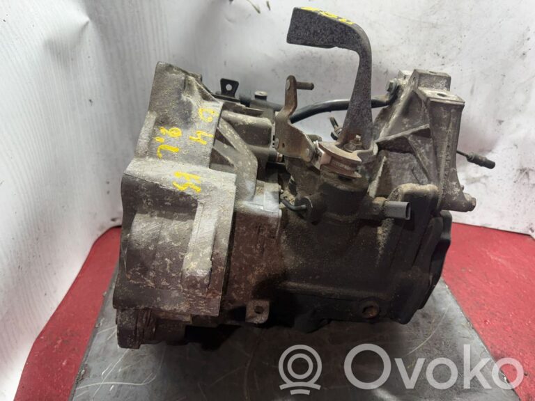 e52444cadb145f6464079a4263ec2843-1a37c36de6f65684a2699a3c0b321efc_manual_5_speed_gearbox