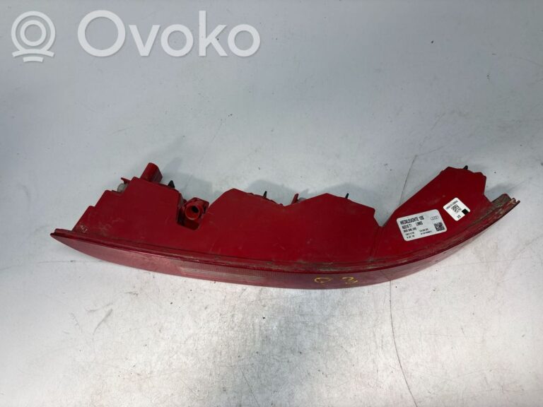 e60018157b8801ed769157e342d8f170-90a6838964bd03f3020d3e55a62b22fb_rear_bumper_light