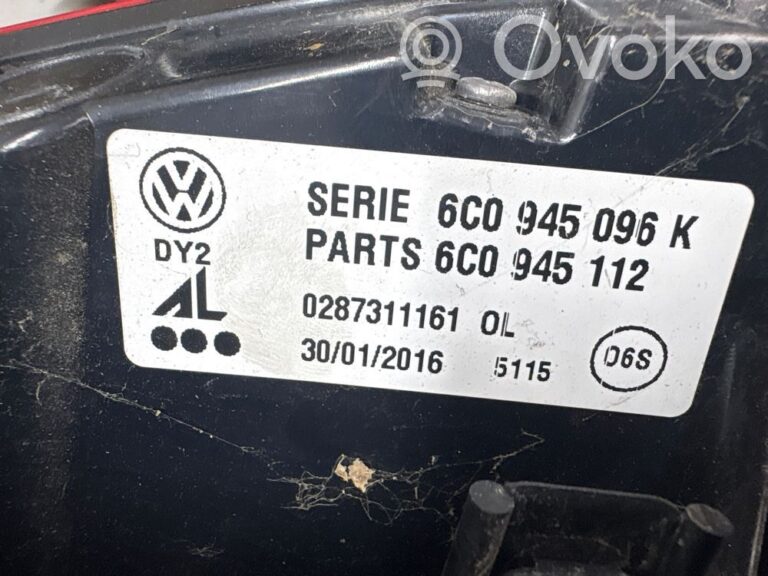 e6b4ee592af931f25299e112d9d7daca-862a26f187d532683dab0327378a9dd9_rear_tail_lights