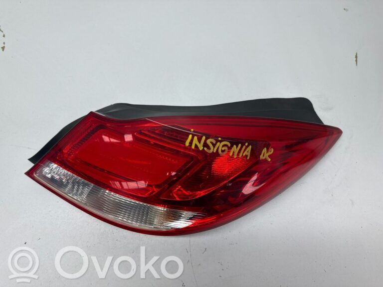 e6dcf11630f5d438507751bb1d8a4599-29c2065b1a74805735fb87b7a1f5c5f0_rear_tail_lights