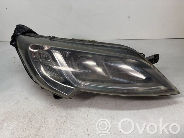 e7847625e8b2b1f6ebeef3787ee7d175-2f27ba194ba3d5ea0cf55303373cfe06_headlight_headlamp