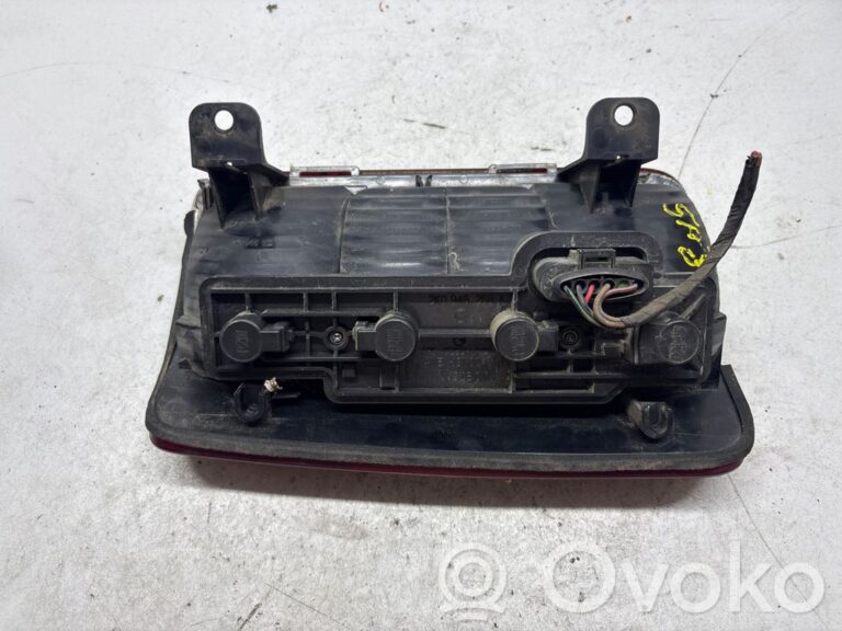 e89217c06cf69706b5b6ad2c272f7a03-466fb51c5415839d3fbe6ea647724ec4_rear_tail_lights