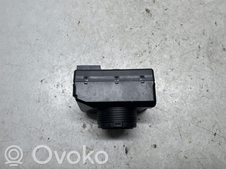 e9cc35fc890ee6ae83af823970b7639a-928183915e875e5d287604b2b32c84df_ignition_lock