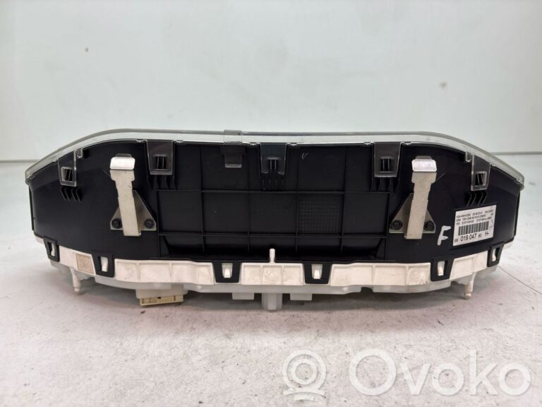 e9fc10fa4064af62406edbf2ed3080c9-3750876e483b83869ad9835b91dabce2_speedometer__instrument_cluster_