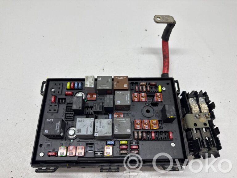 ea24b675295a16065a5904ed57e8cd87-3e414033be44cc846d4c476abf6acf8f_fuse_box_set