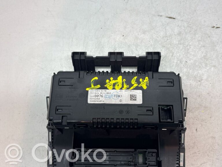 ec0687d2469d1cf515a26d08243cf590-c9bb023d8381af8973b521319daed6d3_screen_display_small_screen