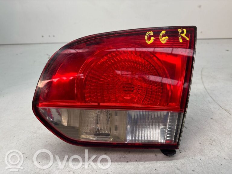 eca6192a596357e39ed45a7e29cd45bd-b65bed558f477f54b4770767c7442686_tailgate_rear_tail_lights
