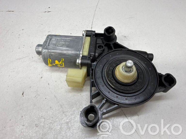 ef52a9f77e125005d976131674f65c0d-eabc467418aff15efa9c82eea2216c17_front_door_window_regulator_motor