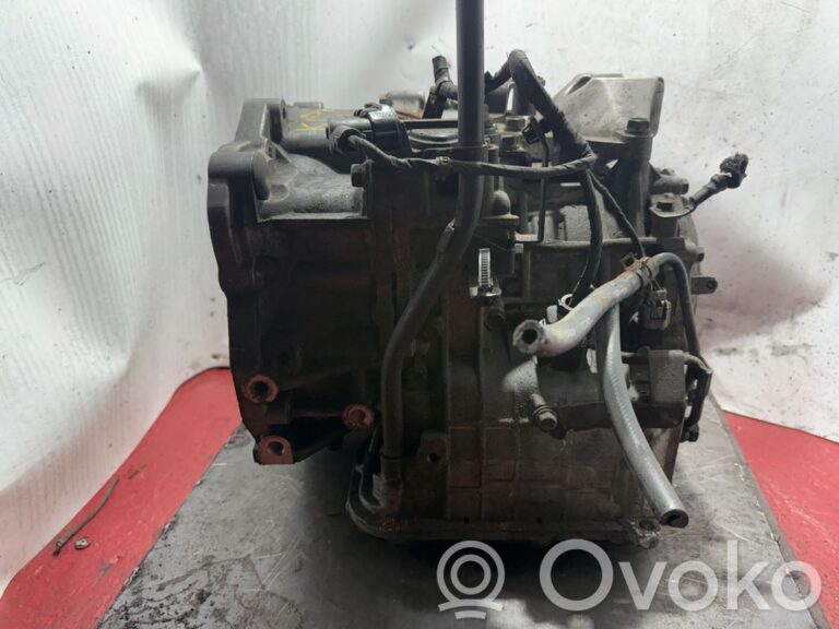 ef6bd21baa7d619157ecea3938a702cc-9c9d1a9ceec4c67f4b43ba57a651bc1a_front_seat_light