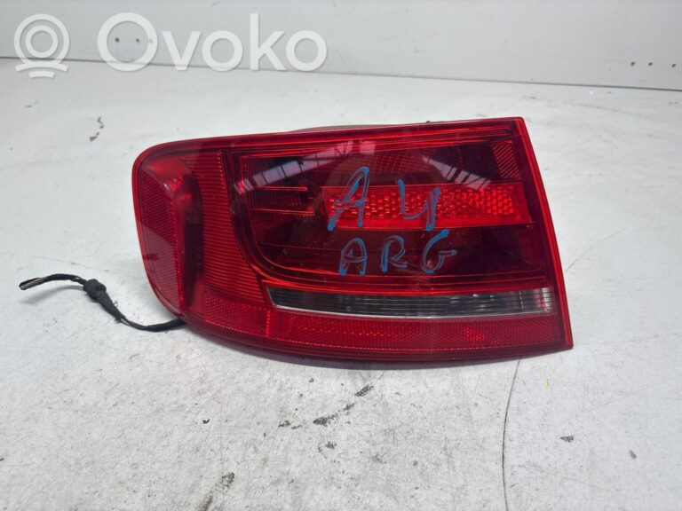 efdc368f844a64234f2986da4ff934e0-35a5af04148a4ed27fbdeadc23d3c15b_rear_tail_lights