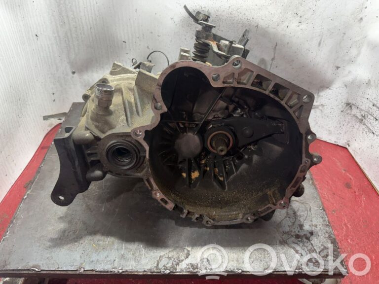 f02da2ee5fe2deda2df911bb5835f0bf-13374d84132ab0aed13648e9700a3cd4_manual_5_speed_gearbox