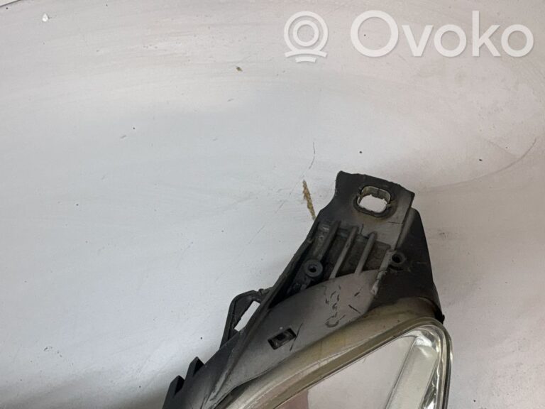 f17ed740b84f78317071bac60ef6c2ac-424046fe2aecb4bcf9cb667adfe1c602_headlight_headlamp