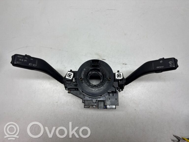f1e7128f05260307f9ed9de639a11e1d-764a32441d69bfca842e3962527a6d79_wiper_control_stalk