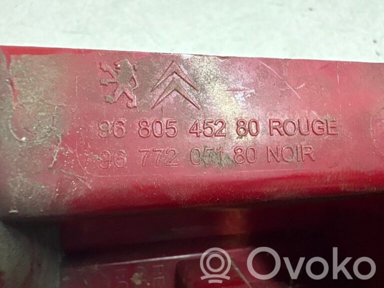 f344ab5ba077357c3d477b91baa60dfe-4a42899e30ffc77e2893fd1efe679d8b_rear_tail_lights