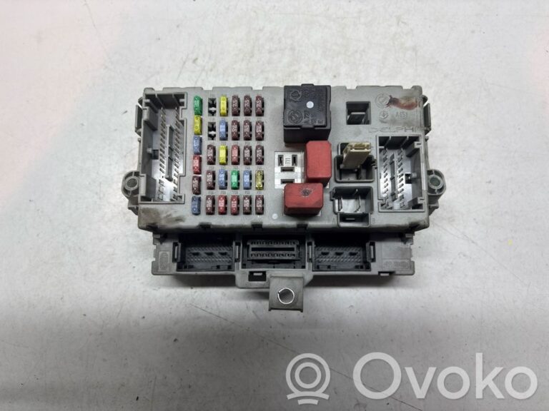 f575cee0529f5b383465a3cae2f0660d-c5aa924239838f83823afd403f2d2dc3_fuse_box_set