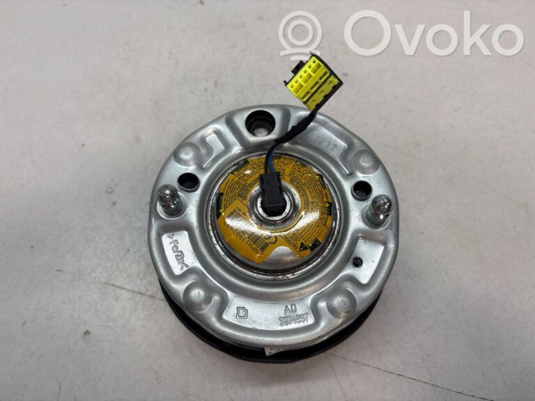 f58e08c7325146beaace167a400a64f3-b0c709796f330e659829f552d2fb468c_steering_wheel_airbag