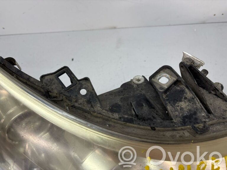 f72b6dd580b52a86f81fc917624c938e-ec66604a33481d7645eddeecd308207a_headlight_headlamp