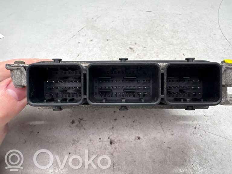 f7f8055c6f96a1c5f02c3d832c4d377f-fb4477618d27ef346baf6941dd7ddcb8_engine_control_unit_module